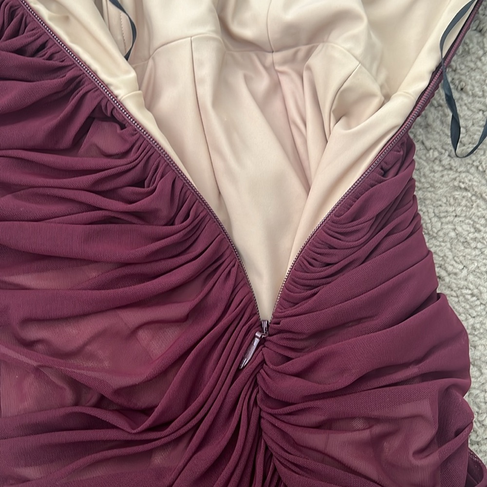 Dress - Picture 8 of 8